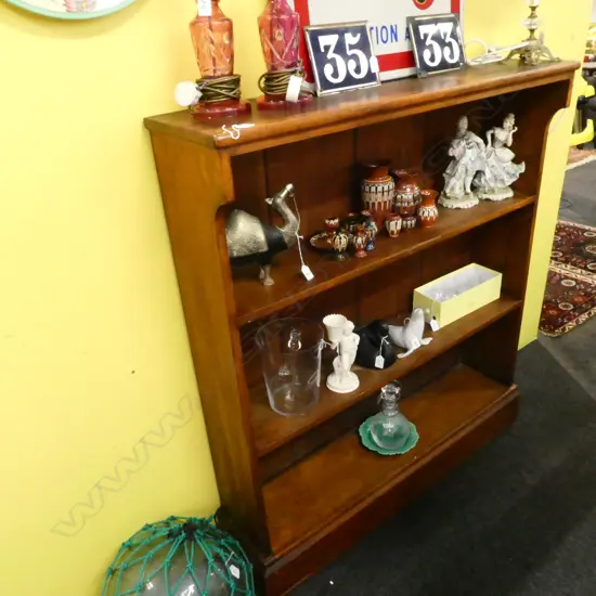 KAURI BOOKCASE H. 1310MM W. 1170MM