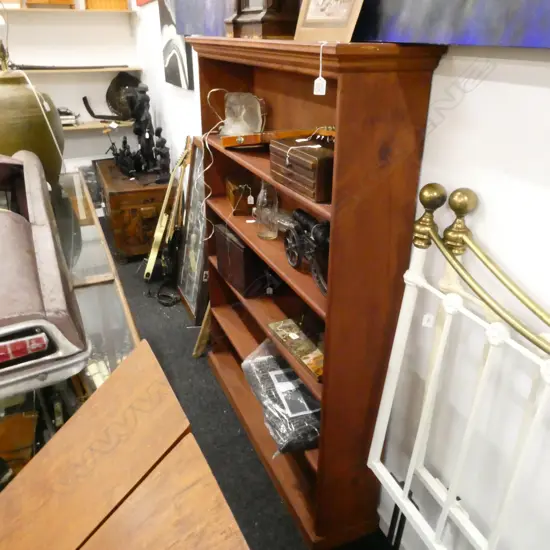 STAINED PINE BOOKCASE H 1590 MM