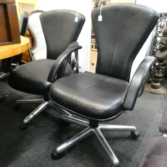 PR OF OFFICE CHAIRS