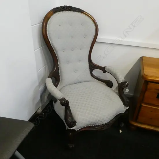PR VICTORIAN CHAIRS 