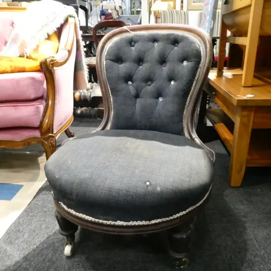 VICTORIAN GRANDMOTHER CHAIR 