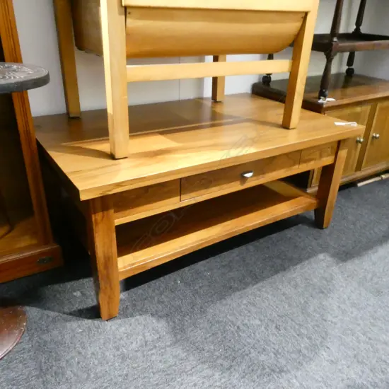 RIMU COFFEE TABLE L. 1090MM