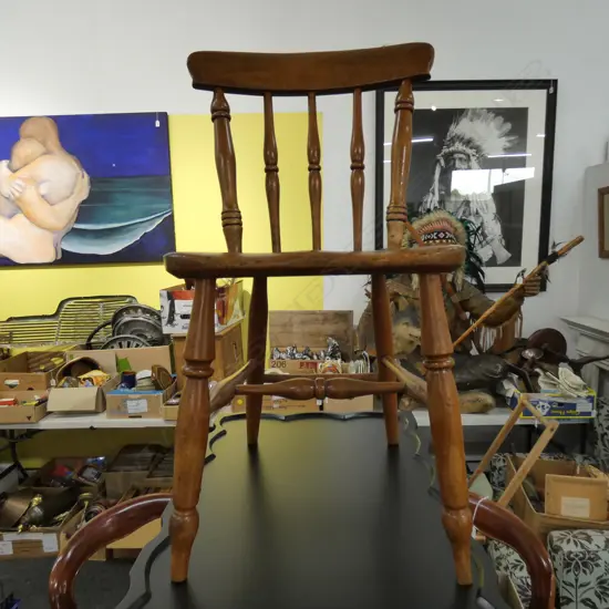 SPINDLE BACK CHAIR 