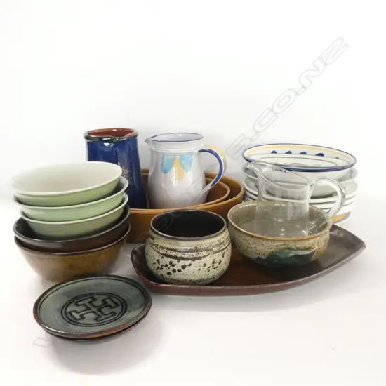 BOX LOT ASST. CERAMICS