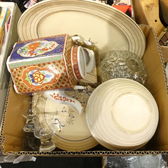 BOX LOT GLASSWARE, TEAPOT ETC