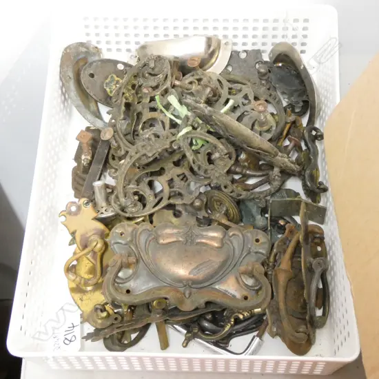 ASST. FURNITURE HANDLES ETC