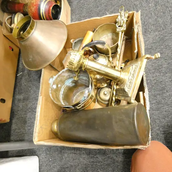 LARGE BOX COPPER & BRASS ITEMS