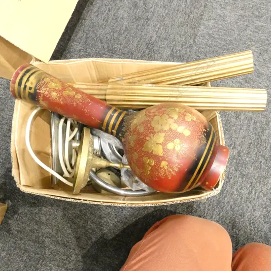 BOX ASSORTED BRASS & METAL ITEMS, ART DECO LAMP STAND ETC.