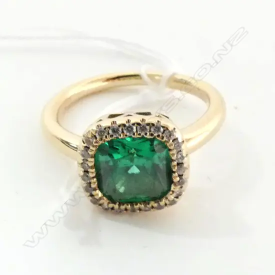 14CT GOLD SYNTHETIC EMERALD AND CZ RING