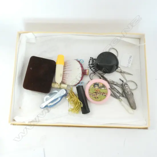 OLD CHOCOLATE BOX COLLECTABLES, EARRINGS, FOLDING GLASSES, VANITY SCISSORS, ETC...