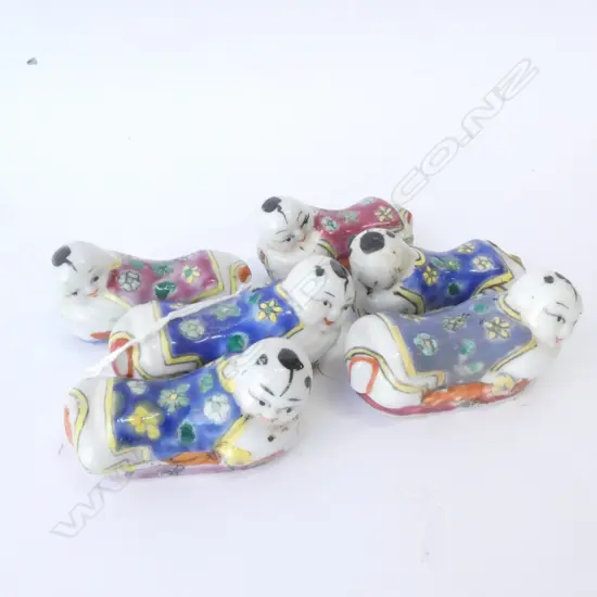 6 CHINESE CHOPSTICK HOLDERS 