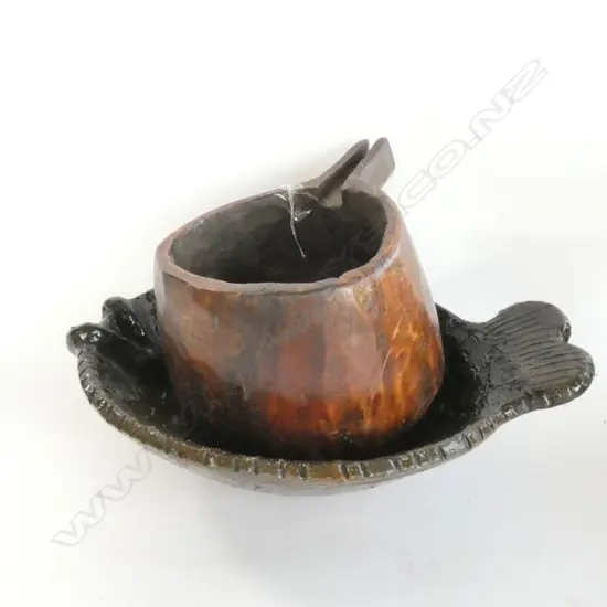 LAPITA-STYLE POTTERY FISH DISH & HEWN WOODEN DEEP BOWL WITH POURING SPOUT/HANDLE