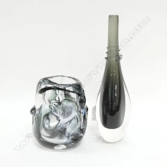 TWO ARTGLASS VASES H. 240MM