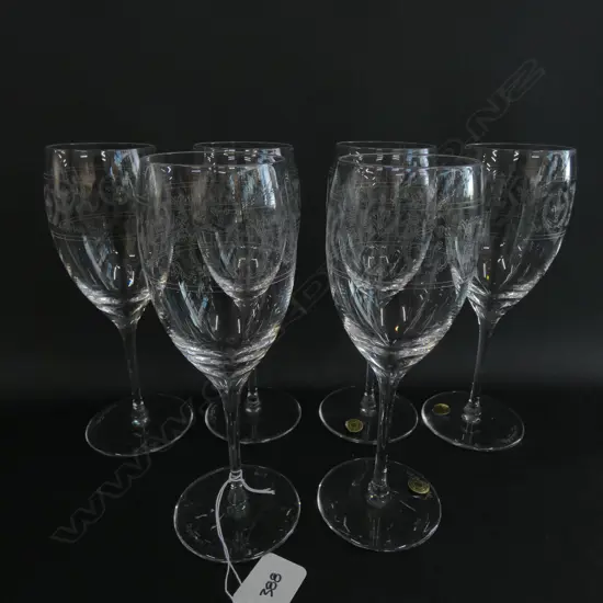 SET OF SIX VAL ST. LAMBERT BELGIUM CRYSTAL FLEUR DE LIS ETCHED CHAMPAGNE FLUTES, H. 185MM, BOXED