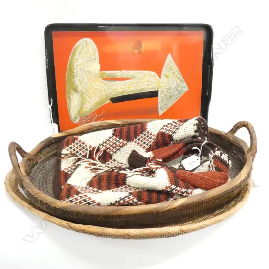 MANUS BAG, 2 LG WOVEN BUKA BASKET TRAYS (L. 540MM) & VIETNAMESE LACQUER TRAY (W. 420MM)