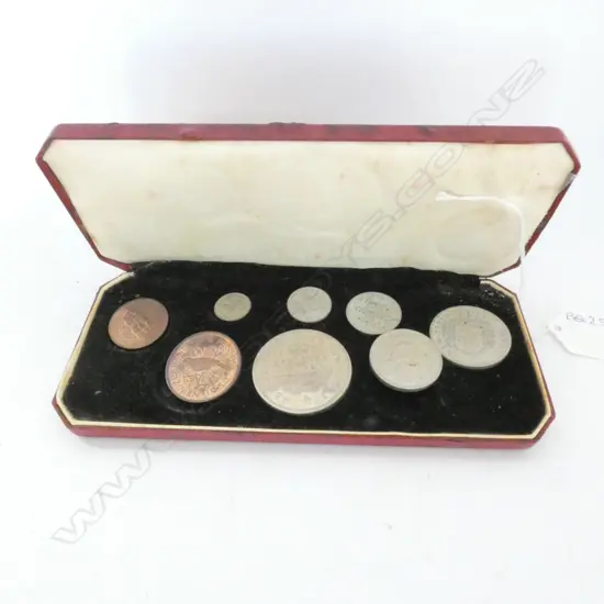 1953 NZ ELIZABETH 11 PROOF COIN SET IN CASE