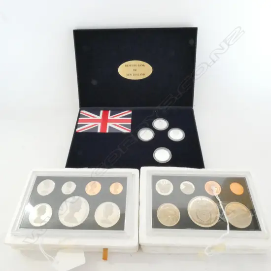 1998 PRIDE IN NZ PROOF COIN SET BOXED + 2 SETS OF NZ PROOF COINS