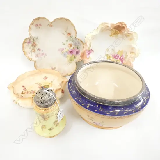 5 VICTORIAN CERAMICS