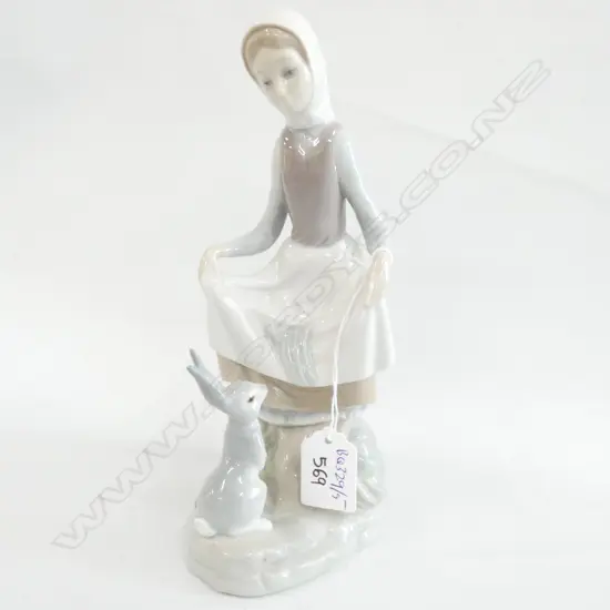 LLADRO FIGURE GIRL WITH RABBIT H230 MM