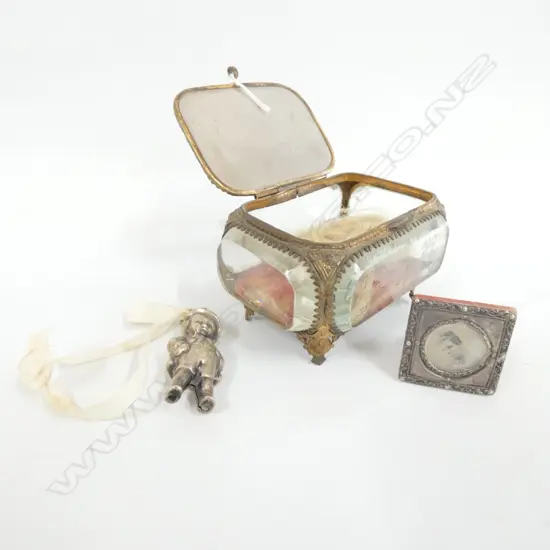 ANTIQUE JEWEL BOX + CONTENTS