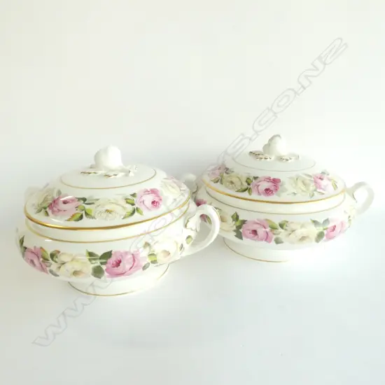 PR ROYAL WORCESTER 'ROYAL GARDEN' TUREENS 230MM DIA