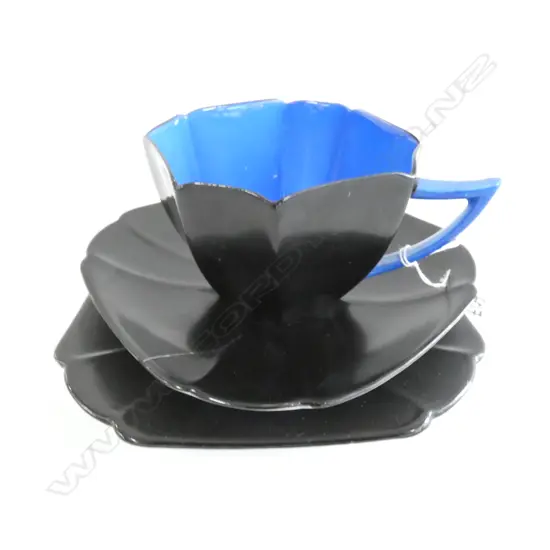 RARE BLACK SHELLEY TRIO (BLUE INTERIOR), #11610 (1928), CRACK TO 1 SAUCER 