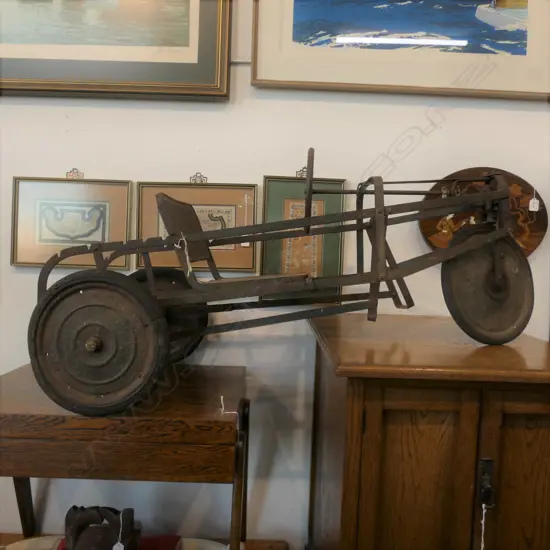 METAL FRENCH 1950S DOMERCQ PEDAL CAR