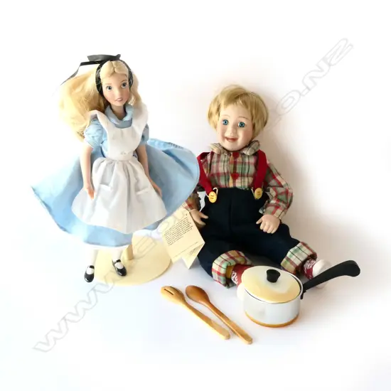 COLLECTORS BOY DOLL + ALICE IN WONDERLAND H 360 MM