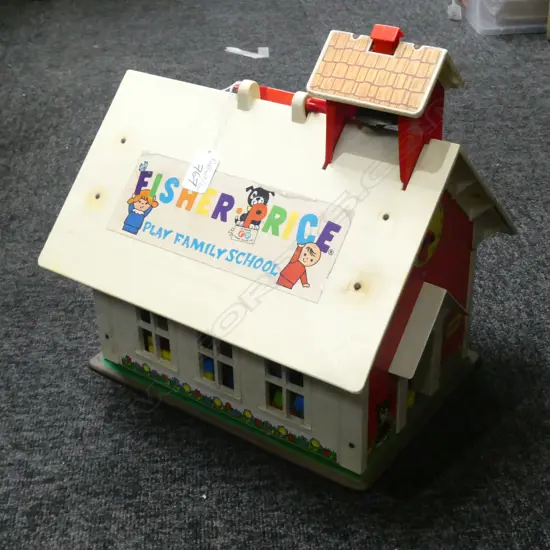 VINTAGE FISHER PRICE SCHOOL COMPLETE L. 300MM