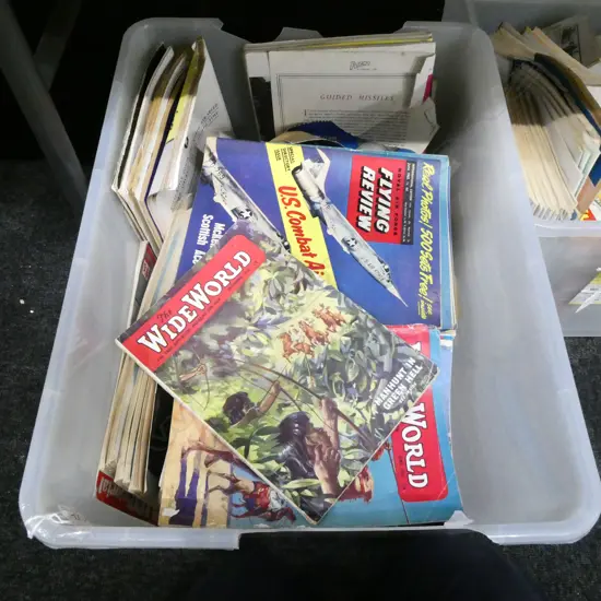 LARGE BOX OF VINTAGE MAGAZINES 