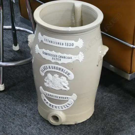 19thc SLACK AND BARLOW COMPRESSED CHARCOAL WATER FILTER WITH  COAT OF ARMS H 400 MM NO COVER