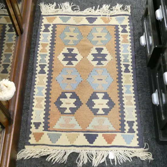 KELIM RUG 940MM X 570MM