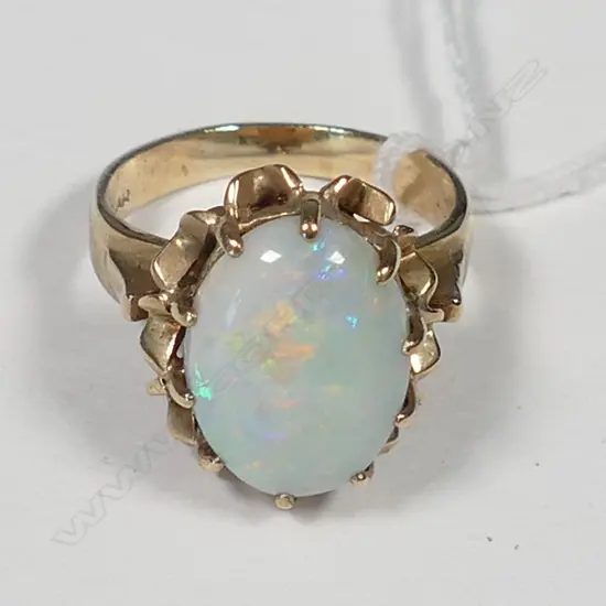 9CT GOLD & MILK OPAL RING