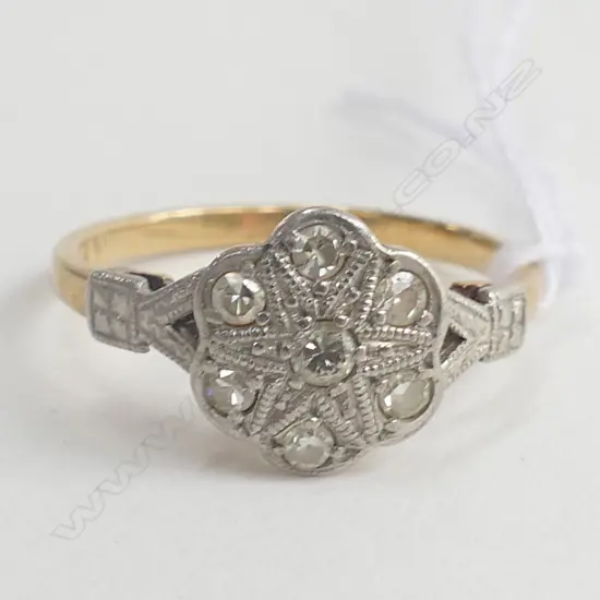 18ct GOLD & DIAMOND RING, PLATINUM MOUNTS TOTAL 2.3gm