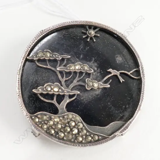 ART DECO STUDIO HAND MADE BROOCH, MARCISITE SET SILVER ON VITROLITE GLASS BACK