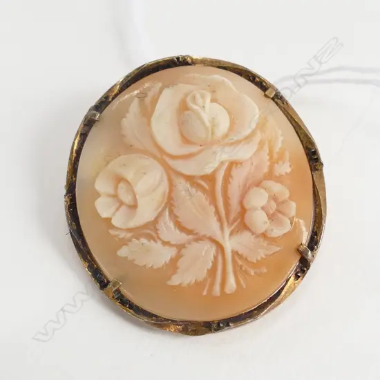 GOLD PLATED SILVER CAMEO BROOCH
