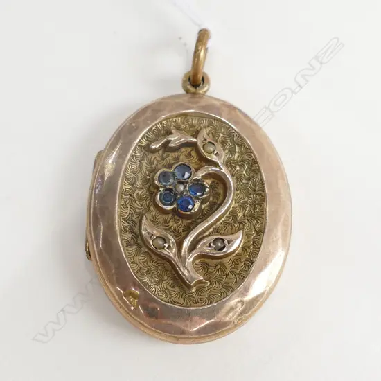 9ct GOLD LOCKET w PEARLS & SAPPHIRES (BRASS REPLACEMENT BACK)