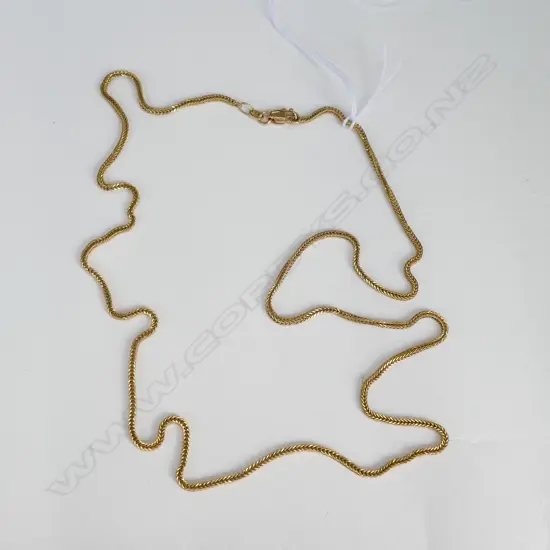 18ct GOLD FINE CHAIN 5.82gm