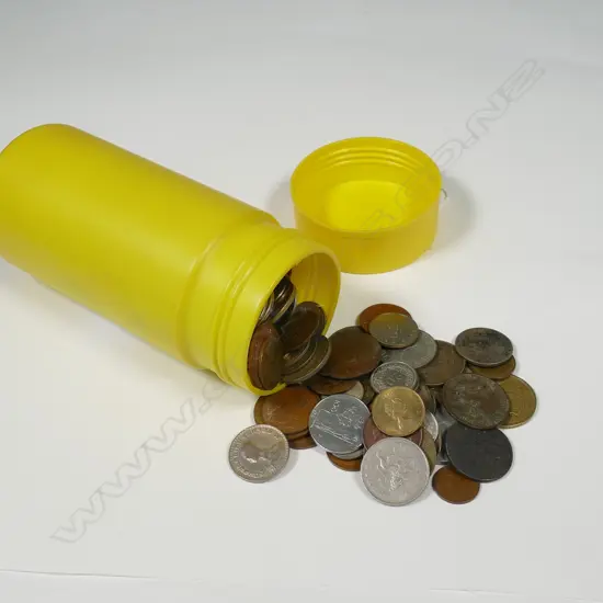 ASSORTED WORLD COIN COLLECTION