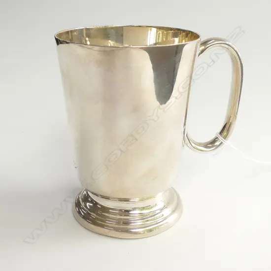 SILVER 1/2 PINT MUG, BIRMINGHAM 1959. 224gm