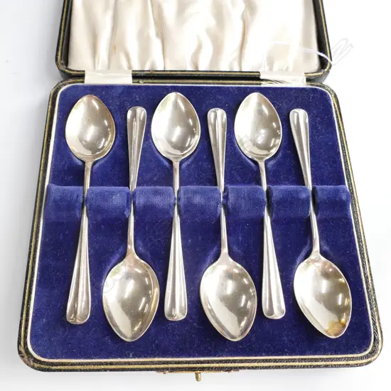 6 CASED STG SILVER TEASPOONS
