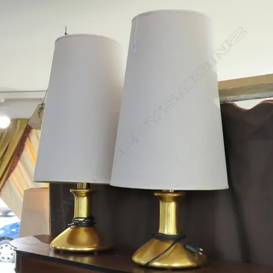 PR GILT CONICAL TABLE LAMPS. - NEED REWIRING H. INCL. SHADES 730MM