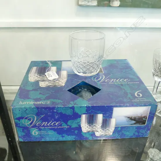 BOX 6 MIXER TUMBLERS