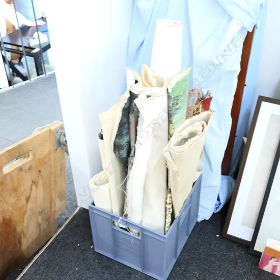 BOX LOT ASIAN OIL CANVASES, PRINTS ASIAN, NZ, MAORI HISTORICAL INTEREST