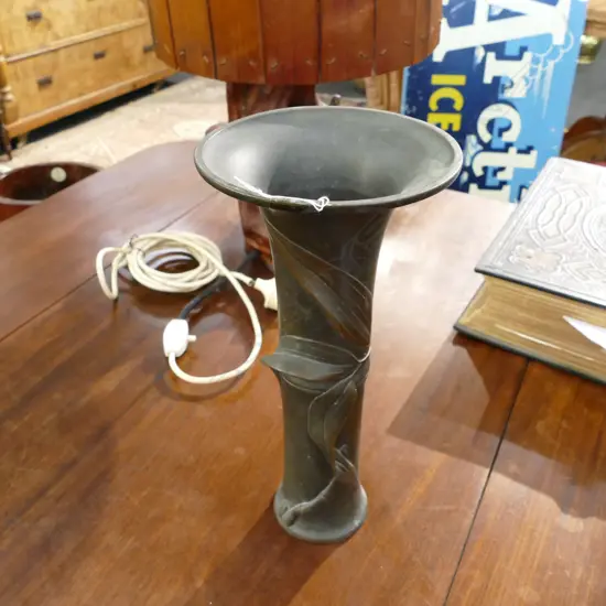 ORIENTAL BRONZE VASE