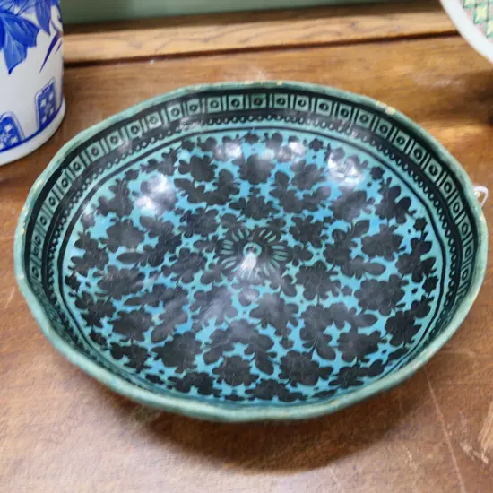 PERSIAN PAPIER MACHE LACQUER BOWL