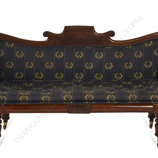 MAHOGANY REGENCY SETTEE CARVED BACK H910 L209 D680mm