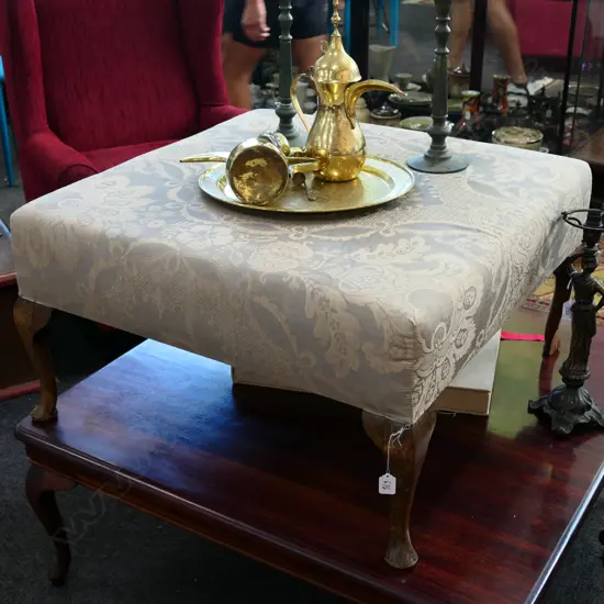 ANTIQUE STYLE UPHOLSTERED OTTOMAN 