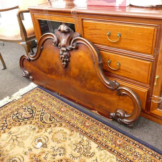 VICT MAHOGANY CHIFFONIER BACK L 1210 MM