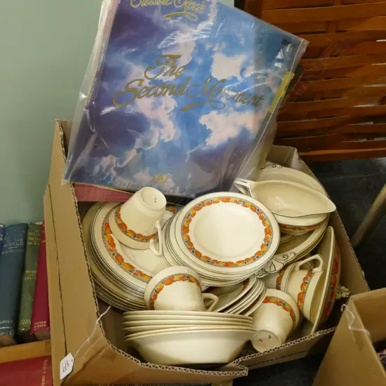 BOX LOT MEAKIN ART DECO DINNER SERVICE PLUS RECORDS